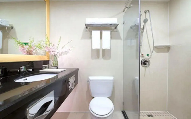 Vienna Hotel Dongguan Changping Avenue