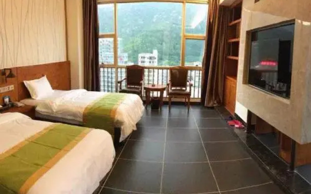 Siding International Hotel