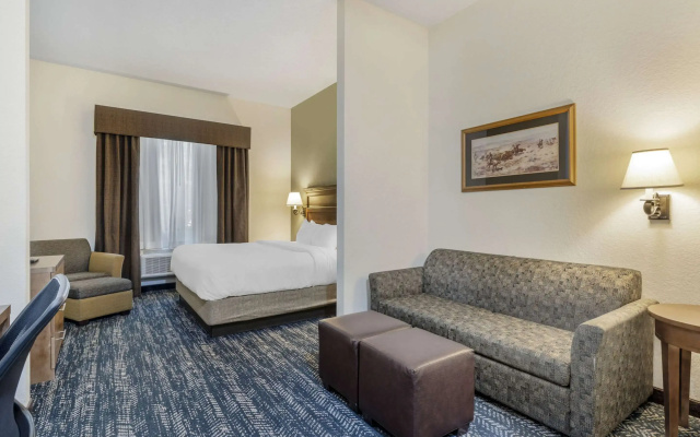 Comfort Inn & Suites Mt. Rushmore