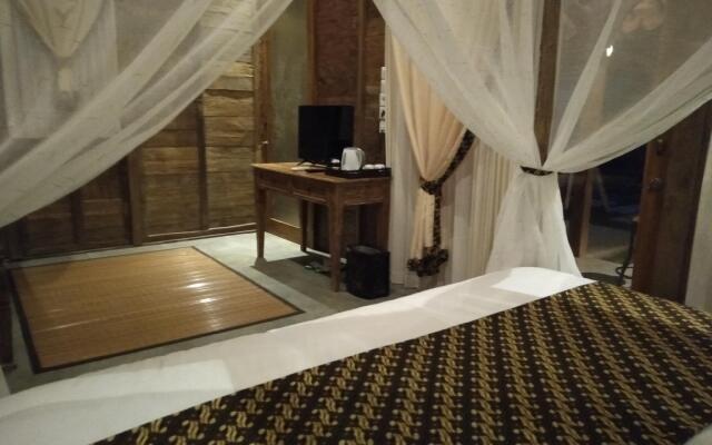 Umadhatu Resort
