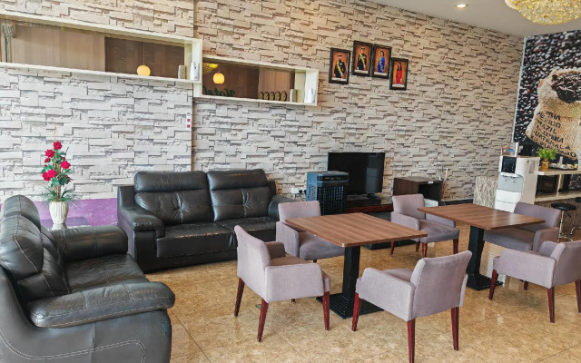 Hotel Tebrau CT
