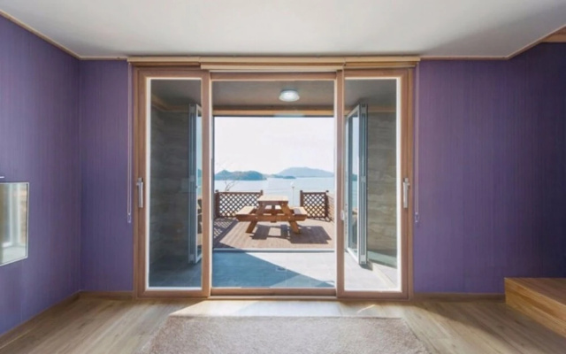 Yeosu byeol heneun bada pension