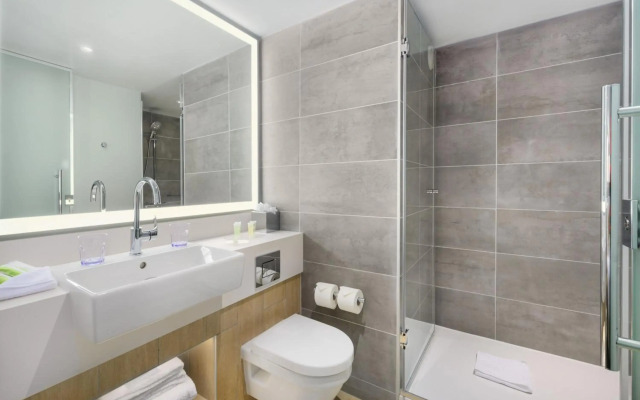 Courtyard by Marriott Paris Charles de Gaulle Central Airport
