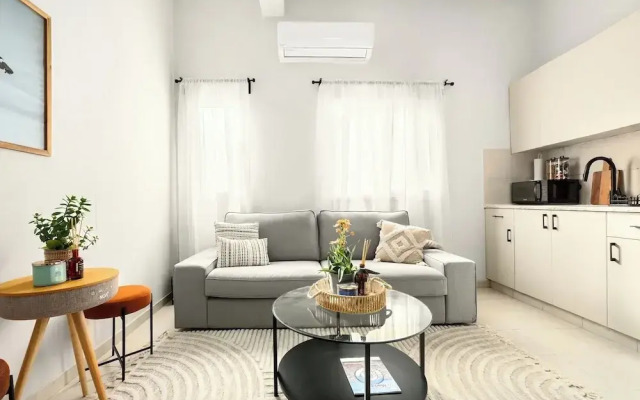 Florentin Stylish Stay by Sea N' Rent