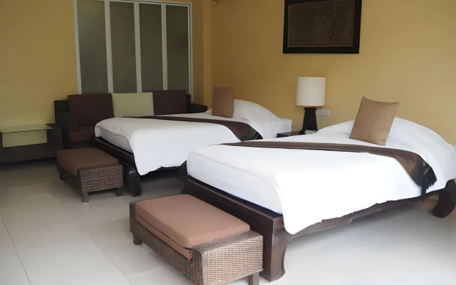 Villa Thongbura
