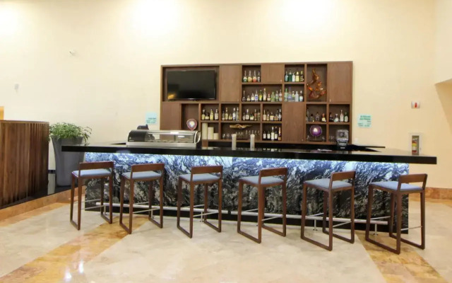 Holiday Inn Monterrey Valle