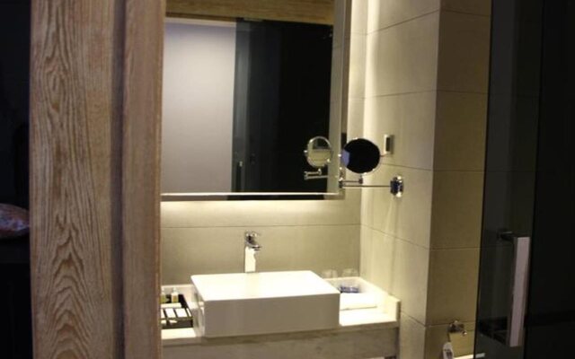 Howdy Smart Hotel