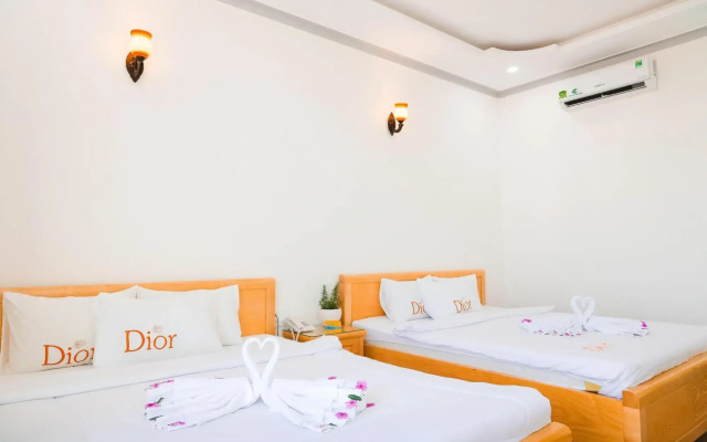Phuong Khue Hotel
