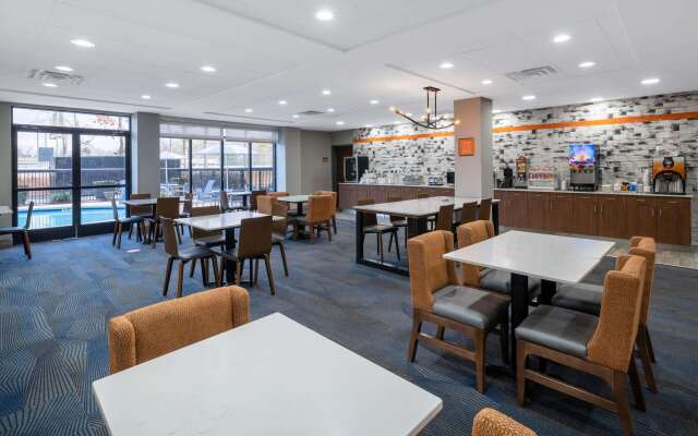 La Quinta Inn & Suites by Wyndham-Albany GA