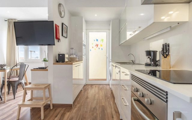 LV Premier Amoreiras AM3 Modern Space AC Lift