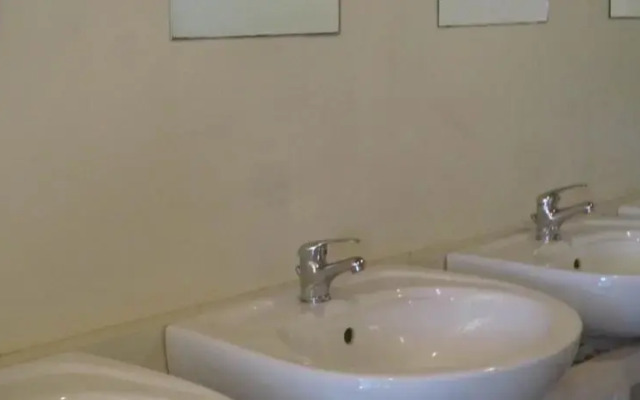 Sóstói Lovaskemping és Turistaház