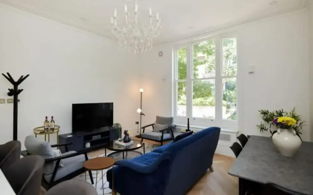 The Crystal Palace Wonder - Lovely 2bdr Flat With Parking
