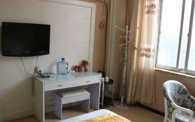 Jinan New Century Business Hotel