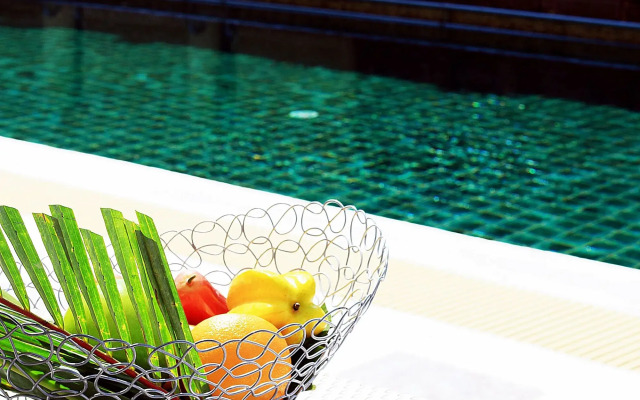 Royal Lee Resort & Spa