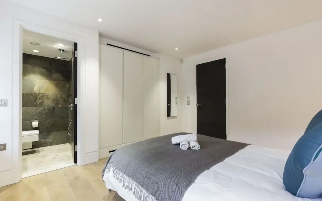 Leicester Square - Piccadilly Circus Apt