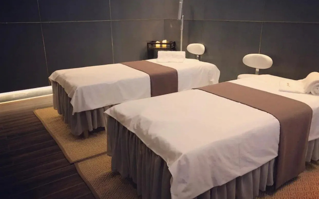 Ophelia299 Boutique Hotel