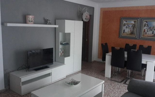 Apartamento Playa y Universidades Valencia 8 huespedes