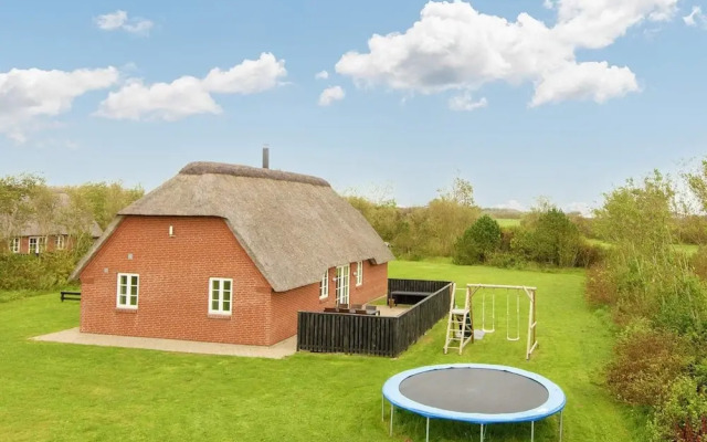 10 Person Holiday Home in Ulfborg