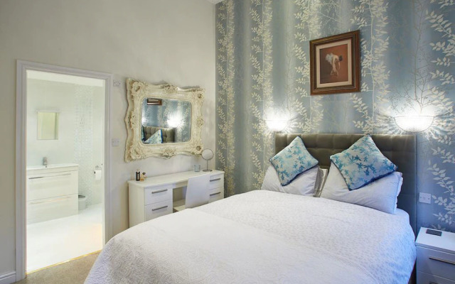 The Milburn Arms Hotel