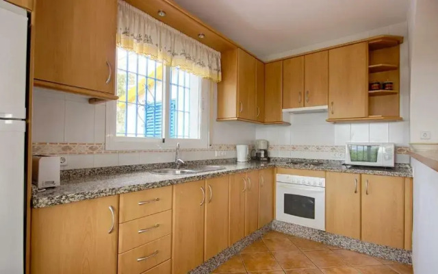 Villa La Frasca Competa by Ruralidays