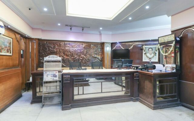 OYO 43893 Uhome Hotel Pvtltd