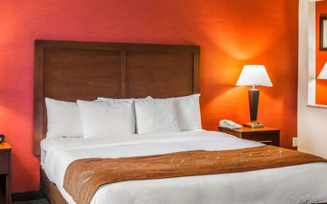 Spark by Hilton Indianapolis Northeast Fishers
