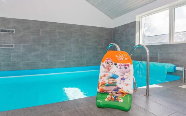 16 Person Holiday Home in Romo