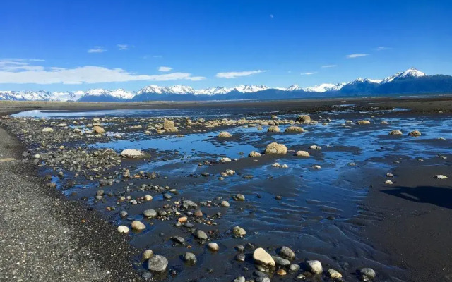 Ocean House Inn & Condos