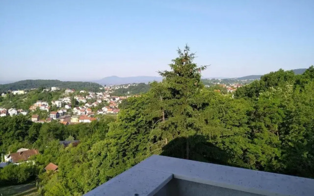 Villa Wolkenhawk - Five Bedroom Villa With Indoor Swimming Pool