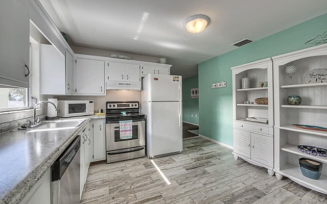 235 Mango - Sand Dollar