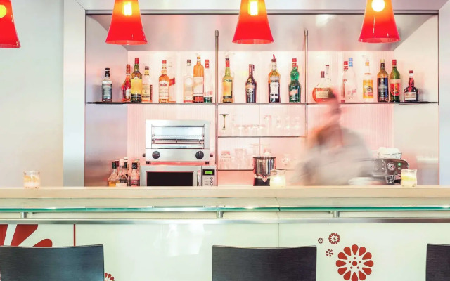 ibis Epinay sur seine Gennevilliers