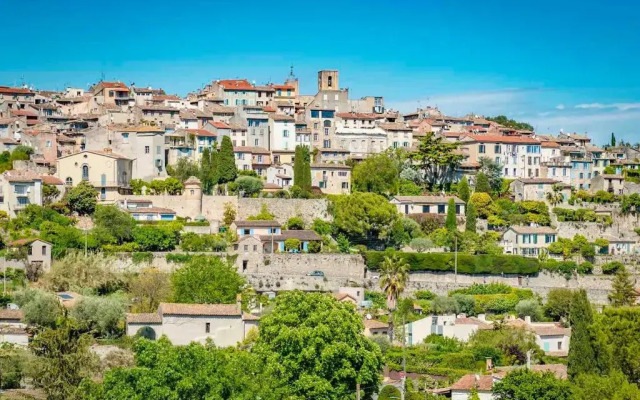 Résidence La Tour Carrée - Grasse Sud