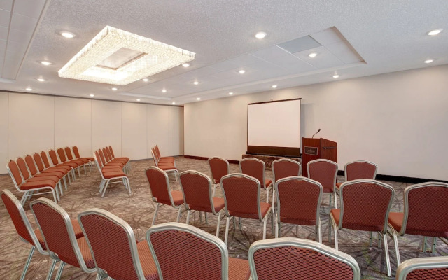 Ramada by Wyndham St. Paul AB