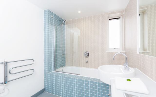 Roomspace Apartments -Kew Bridge Court