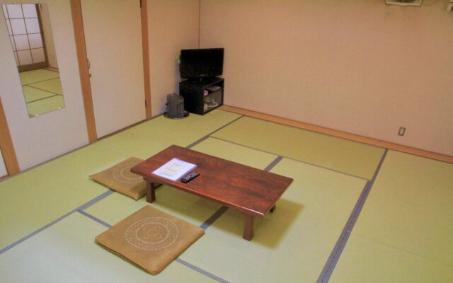 City Pension Tommy Rich Inn Kyoto