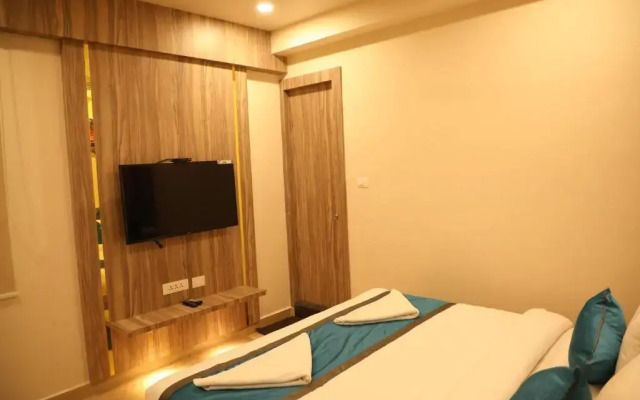 Hotel Sree Kubera Grand