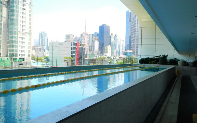 Acqua Sutherland Private Residence and Towers