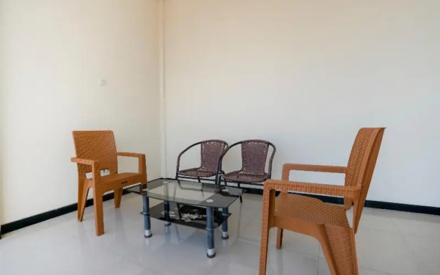 Oyo 3800 Kalidami Residence Syariah