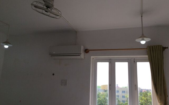 Vinabooker Huynh Tan Phat