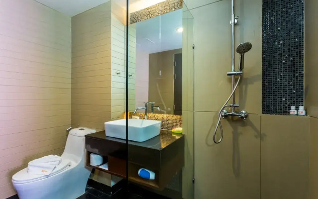 Moxi Boutique Hotel
