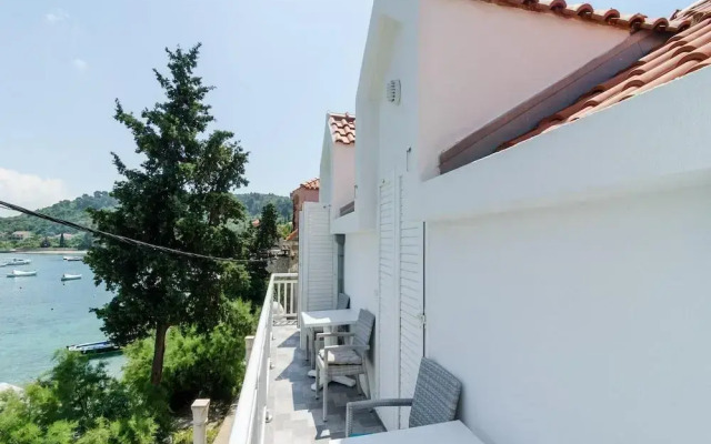 Apartment & Room Maćus