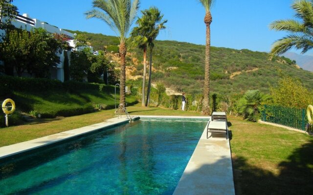 Altos de Cortesin 2156