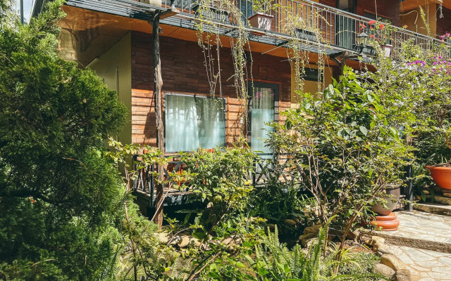 BAZAN HOME - Hotel & Bungalow
