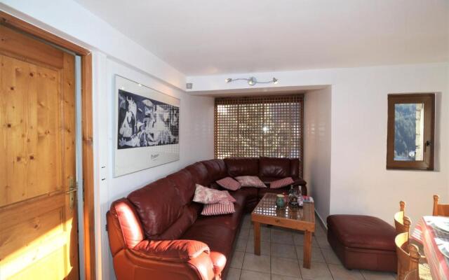 Apartment Renard 140m2 - 5-6 rooms - Living room with fireplace