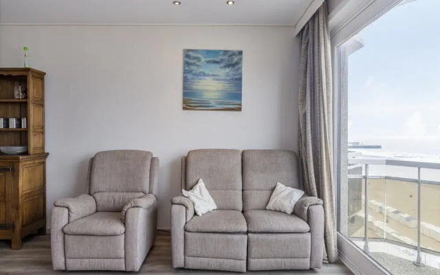 Spacious Apartment in Blankenberg
