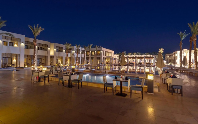 SENTIDO Reef Oasis Aqua Park Resort
