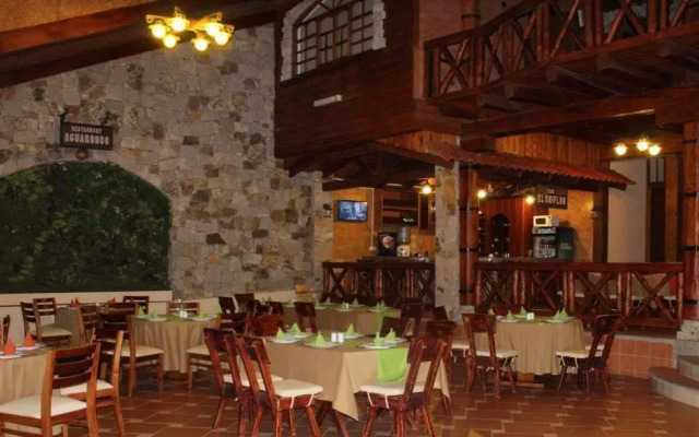 Hosteria Casa Grande