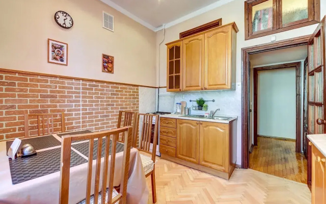 Spb2Day Suvorovskiy 56