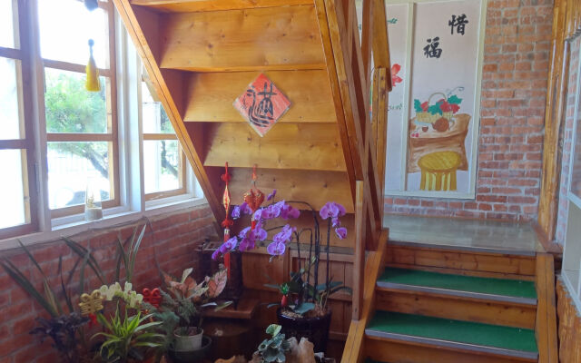 Shan Shui-Yuan Vege Guest House