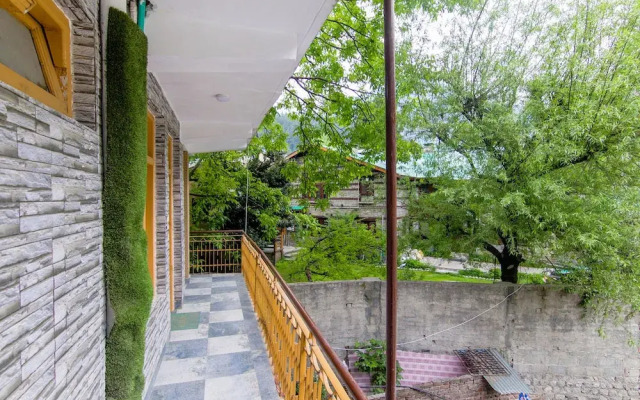 Fabhotel Negis Shivalaya